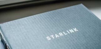 Close-up of a Starlink package with the brand name visible