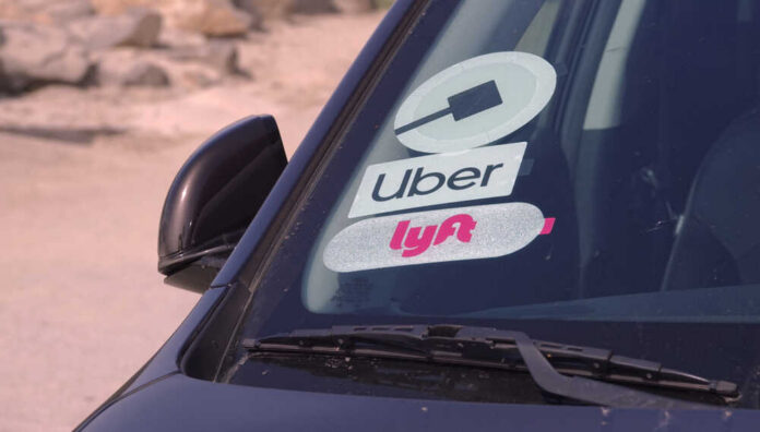 Carlsbad,,Ca,/,Usa,-,October,16,,2019:,Uber,And