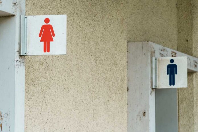 Photo,Of,The,Entrance,Mark,Of,A,Restroom,In,A