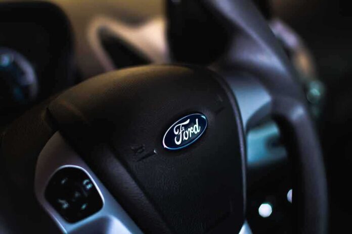 shutterstock_1360123502 Ford steering wheel close-up